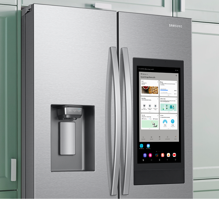 Refrigerator with an integrated touchscreen interface Refrigerator with an integrated touchscreen interface